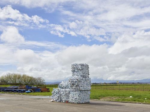 Magnum photographer Mark Power took those blocs of waste, in 2018, at the Paprec recycling plant, France